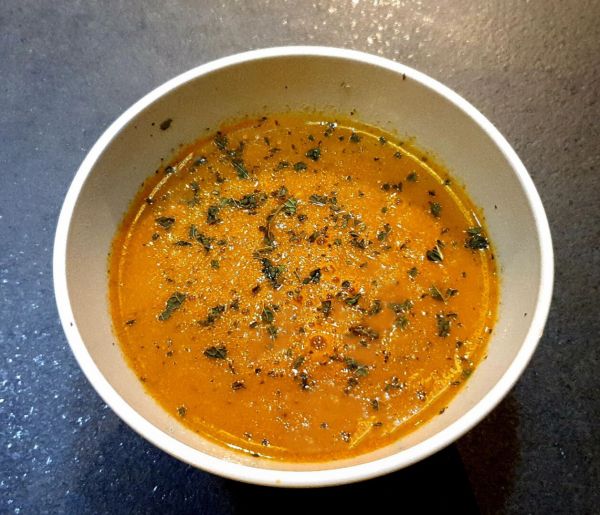 Velouté de tomates épicé aux saveurs asiatiques. Une recette Automnale !