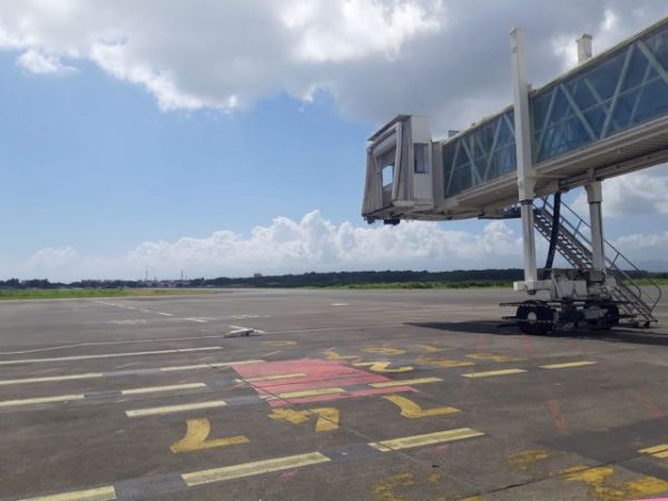 Violence aux Antilles : le spectre des annulations de voyage