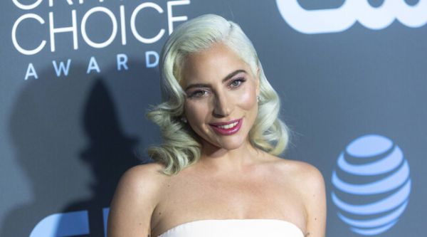 Nommée aux Grammy Awards avec Tony Bennett, Lady Gaga partage un message poignant