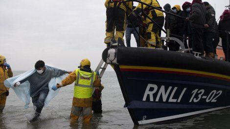 Migrants : "Il faut arrêter les chefs de la mafia à Londres", demande le vice-président des Hauts-de-France