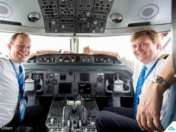 Un pilote royal pour des supporters de foot