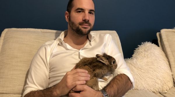 Lyon : Jarod Winston, le « docteur » des lapins qui sauve les mammifères en détresse