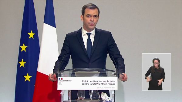 Covid-19: face à la 5e vague, le gouvernement fait "le choix de concilier liberté et responsabilité"
