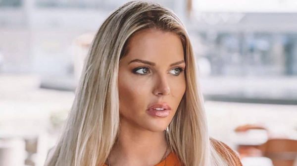 Jessica Thivenin : Elle présente ses décorations de Noël en vidéo, son post fait le buzz !