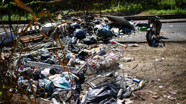 Antilles françaises : la contestation continue en attendant des consultations