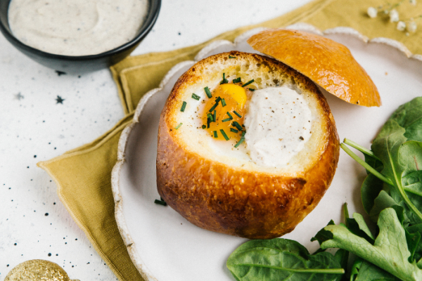 Oeufs cocotte en brioche à la Crème & truffes