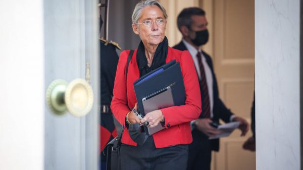 Smic : Borne prévoit une revalorisation supérieure à 0,6% au 1er janvier 2022