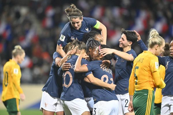 Mondial 2023 : Les Bleues assurent l'essentiel dans leur sommet face aux Galloises