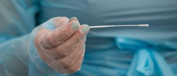 EN DIRECT - Coronavirus: Un troisième cas d'Omicron recensé en France, en Vendée - Jean Castex annonce un nouveau conseil de défense sanitaire lundi "pour savoir s'il y a lieu de prendre des [...]