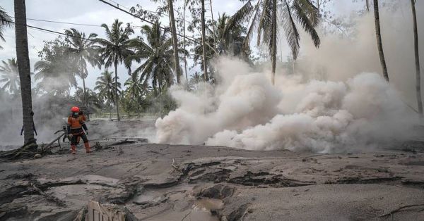 Indonésie. L'éruption du volcan Semeru fait au moins 13 morts