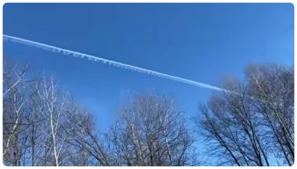 Un pilote de Chemtrail se présente : Extinction massive de l'humanité