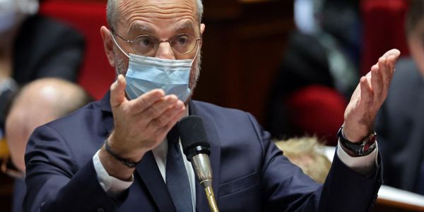L'« école ouverte » menacée par la défiance