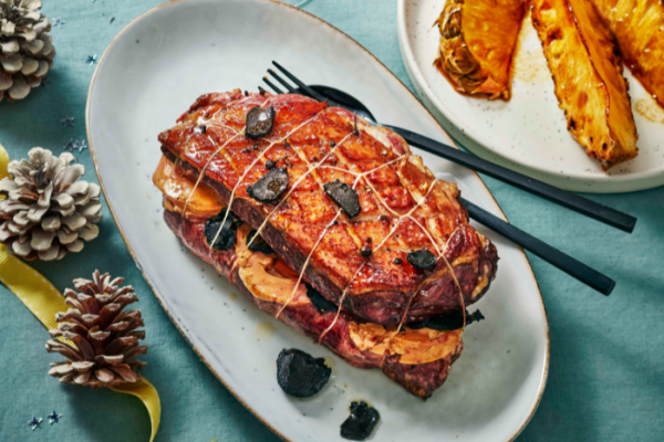 Rôti de magret au foie gras et à la truffe