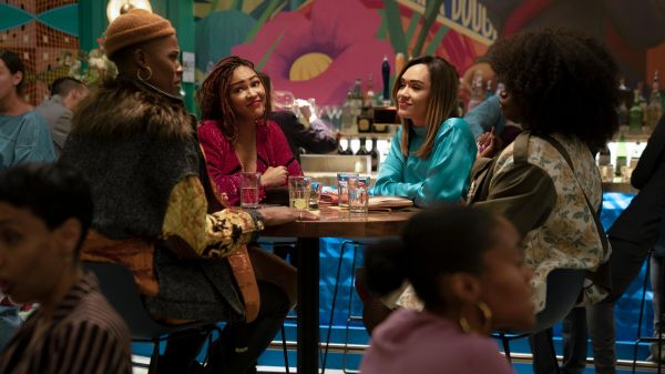 Harlem sur Amazon Prime nous plonge dans une sororité engagée et chaleureuse
