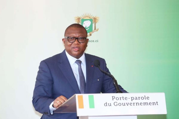 « Les audits des sociétés publiques n'ont pas été diligentés pour alimenter les débats dans les ménages », selon le porte-parole du gouvernement (son agacement)