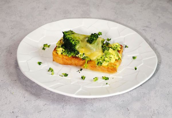 Brioche perdue salée au brocoli et à la tomme de Savoie