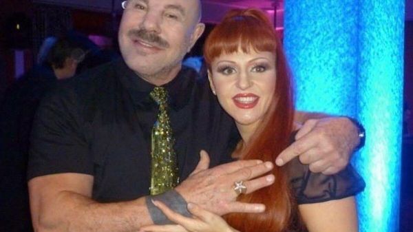 Disparition de Thierry Mugler : Cindy Sander pleure son «papa de cœur»