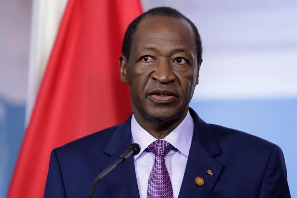Le coup d'Etat militaire au Burkina Faso qui a renversé le président Kaboré marque-t-il le retour de l'ex-dictateur françafricain Blaise Compaoré ou/et de sa clique au pouvoir ?