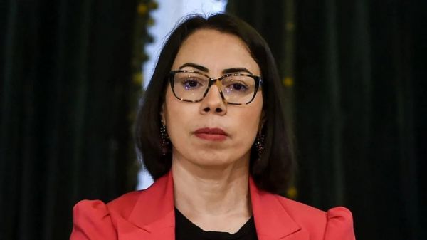 Celle qui murmurait à l'oreille du Président quitte le navire... pour le moment !