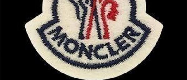 L'italien Moncler, connu pour ses parkas haut de gamme, renonce à son tour à l'utilisation de la fourrure animale, comme l'ont fait avant lui diverses marques de luxe