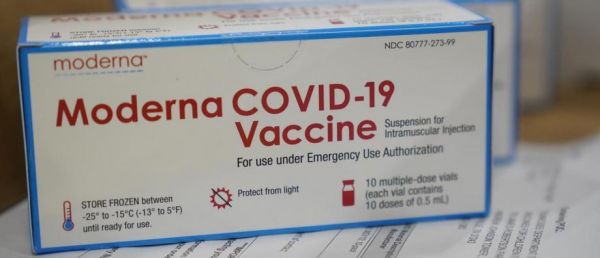 Coronavirus : L'entreprise américaine Moderna a annoncé cette nuit avoir commencé les essais cliniques d'une dose de rappel de vaccin conçu spécifiquement contre le variant Omicron