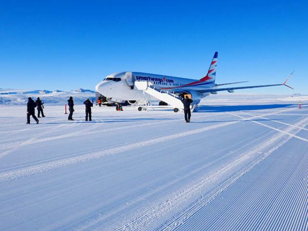 Historique : un 737 MAX en Antarctique (photos, vidéo)