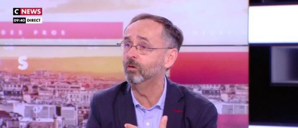 Pieds-noirs: Robert Ménard en larmes sur CNews en évoquant son retour en France avec ses parents et la façon dont ils étaient traités dans l'hexagone - VIDEO