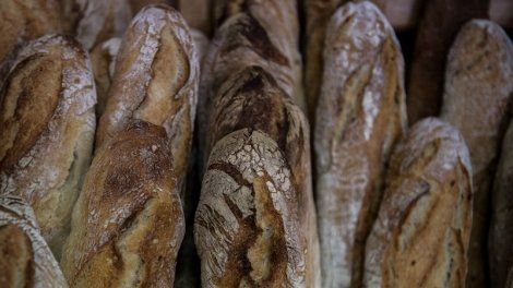 Christiane Lambert, présidente de la FNSEA : la grande distribution "en train de tuer l'alimentation en France"