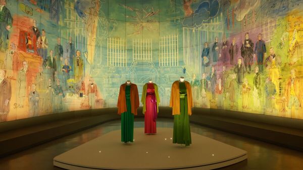 De Beaubourg à Orsay, Yves Saint Laurent défile au musée