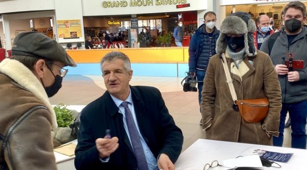 Présidentielle 2022 : « On n'est pas à l'abri d'une surprise »... A Mont-de-Marsan, Jean Lassalle lance sa campagne