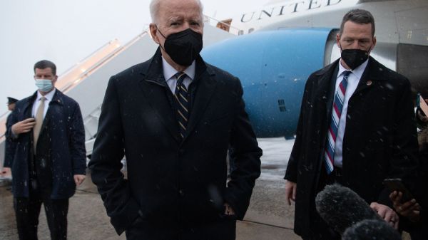 Crise en Ukraine : Washington enverra "prochainement" des troupes en Europe de l'est, annonce Joe Biden