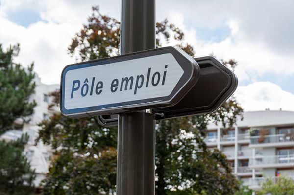 Le nombre de demandeur d'emploi a baisse de 12, 6  pourcent en un an