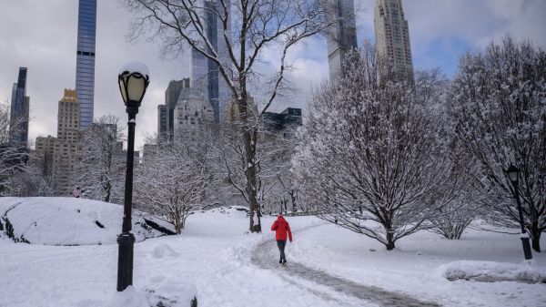 Tempête sur l'Est des États-Unis: l'état d'urgence déclaré à New York et dans le New Jersey