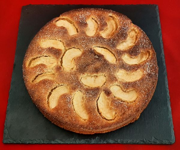 Gâteau aux pommes sans farine. Une recette polenta et poudre d'amande