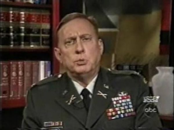 États-Unis: le colonel MacGregor alerte quant à la périlleuse implication américaine en Ukraine