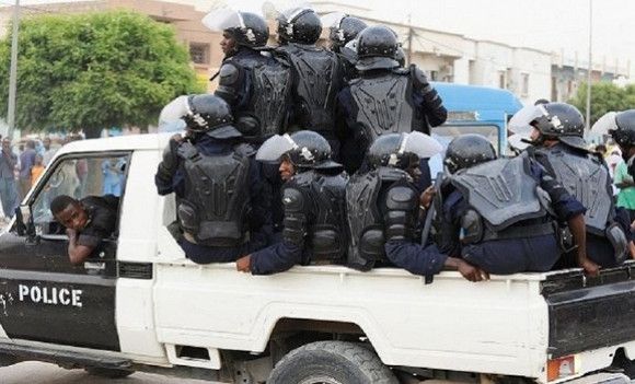 Arrestation d'anciens cadres du ministère de l'habitat