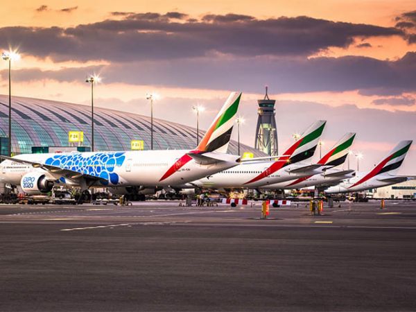 Emirates : bénéfices en 2023, mais ni A350 ni 787 avant 2024