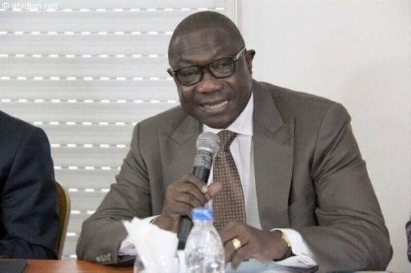 Football: La Can 2023 ne se déroulera pas sous la pression ni dans l'urgence, selon François Amichia