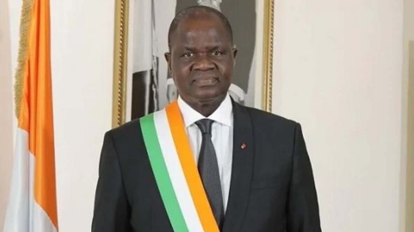 Hommage à Washington, DC: Un cahier de condoléances pour le président de l'Assemblée nationale Amadou Soumahoro