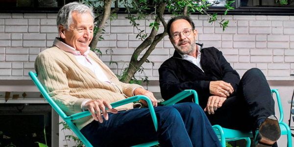 Costa-Gavras adapte 9, le cyberpolar en trois tomes de Marc Levy