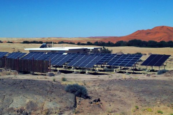 La Namibie vient vendre son soleil en Europe pour se dessiner un avenir industriel
