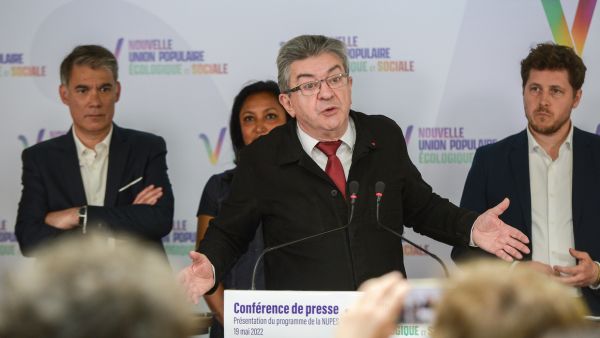La NUPES présente son programme et fait du Parlement le moyen de régler d'éventuels désaccords