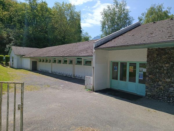 Arette : la reconversion de l'ancien collège d'Arette en espace hôtelier et sportif sur la table de l'interco