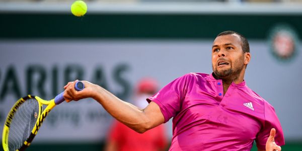 EN IMAGES - Cinq temps forts de Jo-Wilfried Tsonga à Roland-Garros