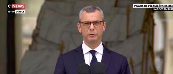 EN DIRECT - Nouveau gouvernement: Gérald Darmanin reconduit à l'Intérieur - Bruno Le Maire reconduit à l'Economie - Pap Ndiaye à l'Education nationale - Damien Abad nommé ministre des [...]