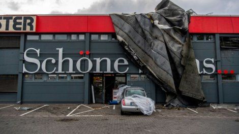 Tempête en Allemagne: un mort et près de 60 blessés