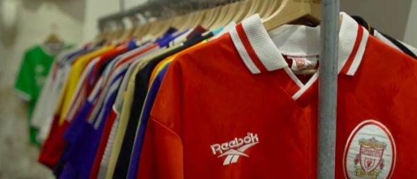 Un homme reconnait lors d'une garde à vue qu'il a diffusé des vidéos de son fils prétextant une maladie pour recevoir des maillots de football