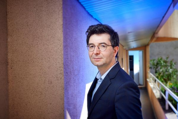 Eric Monnet, lauréat du Prix du meilleur jeune économiste : « L'histoire permet de remettre de la complexité dans la théorie économique »