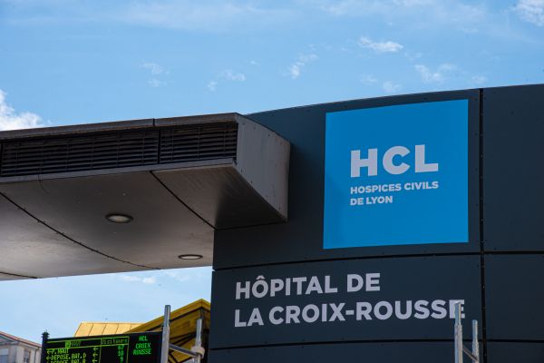 Covid-19 : les nouveaux cas baissent encore à Lyon, le point ce lundi (graphique)