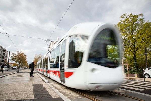 Lyon : deux conducteurs TCL s'illustrent lors du championnat d'Europe de conduite